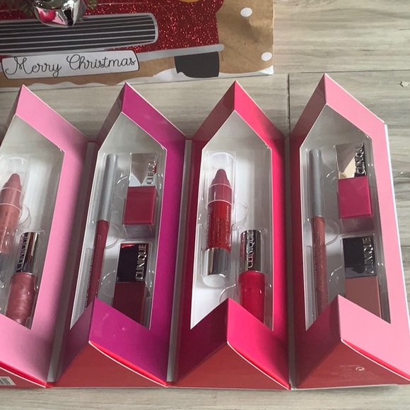 ❤️ Clinique Ultimate Lip Roll Out - Picture 5 of 9